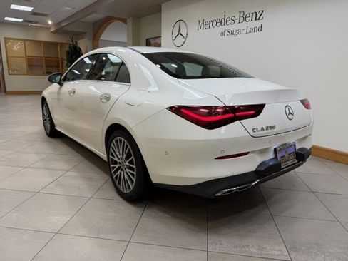 Certified 2025 Mercedes-Benz CLA 250 image 3