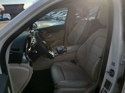 Used 2022 Mercedes-Benz GLC 300 GLC 300 image 4