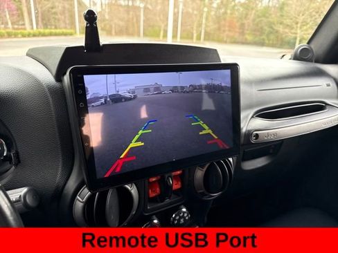 Used 2012 Jeep Wrangler Unlimited Sport image 16