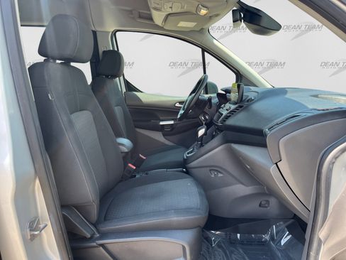 Used 2020 Ford Transit Connect XLT FWD image 17