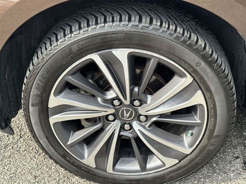 Used 2019 Acura MDX SH-AWD w/ Technology Package image 11