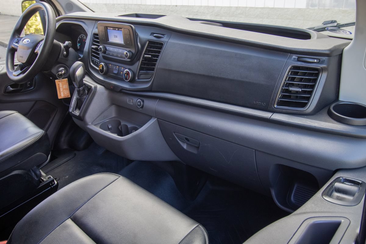 Used 2022 Ford Transit 250 Low Roof RWD image 17