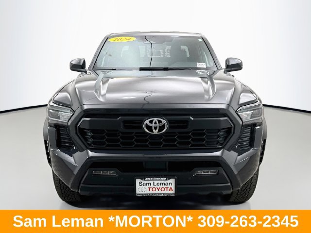 Used 2024 Toyota Tacoma TRD Off-Road w/ TRD Off Road Upgrade Package AWD/4WD image 2