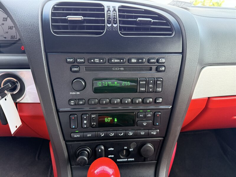 Used 2002 Ford Thunderbird RWD image 16