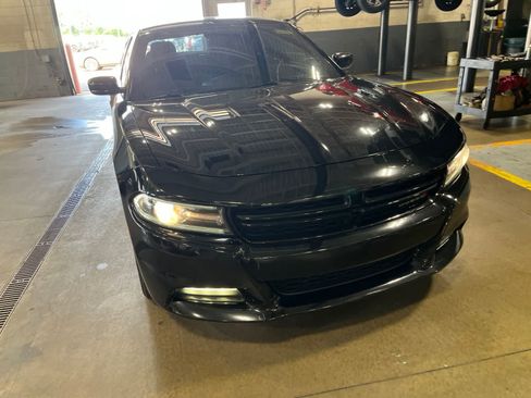 Used 2018 Dodge Charger GT AWD/4WD image 25