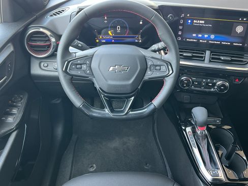 New 2026 Chevrolet Trax RS w/ Sunroof Package FWD image 14