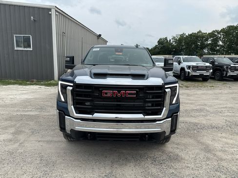 New 2026 GMC Sierra 3500 Pro w/ 1SA Pro Safety Plus Package AWD/4WD image 8