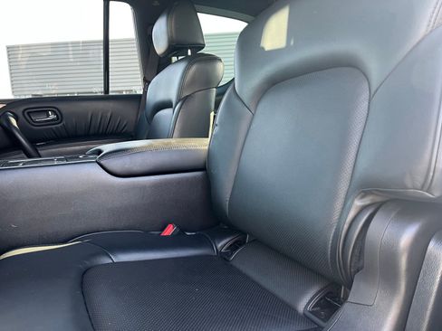 Used 2022 Nissan Armada SL w/ Midnight Edition Package image 17