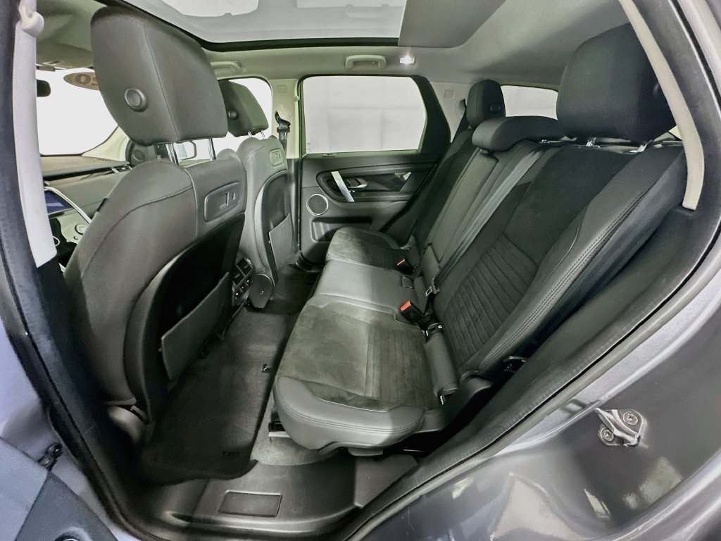 Used 2020 Land Rover Discovery Sport S AWD/4WD image 31