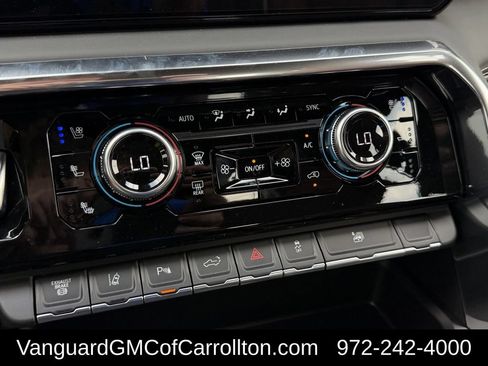 New 2026 GMC Sierra 3500 Denali Ultimate AWD/4WD image 19
