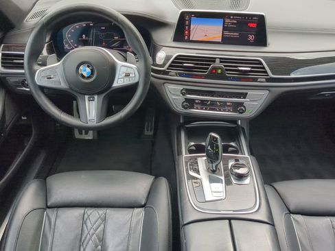 Used 2021 BMW 750i xDrive w/ Luxury Rear Seating Package AWD/4WD image 51