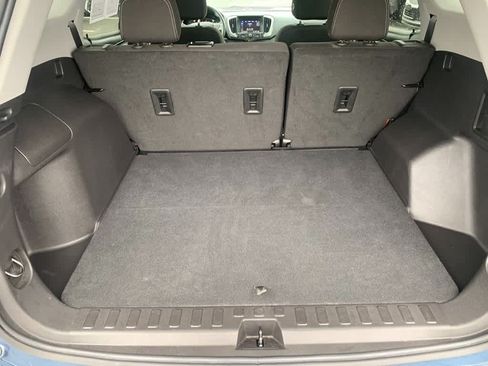 Used 2024 GMC Terrain SLE FWD image 24