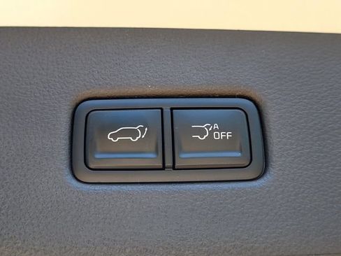 New 2026 Kia Carnival SX w/ SX Dark Edition Package FWD image 7