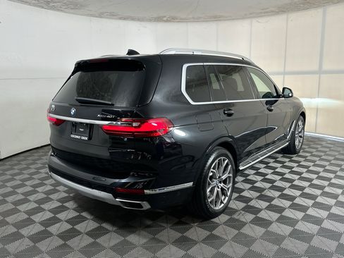 Used 2021 BMW X7 xDrive40i w/ Executive Package AWD/4WD image 3