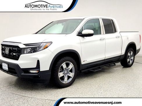 Used 2025 Honda Ridgeline RTL image 1