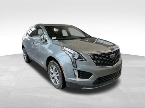 Used 2023 Cadillac XT5 Premium Luxury w/ LPO, Floor Liner Package image 4