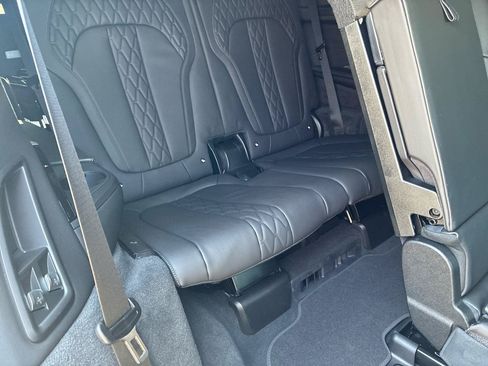 Used 2025 BMW X7 M60i w/ Executive Package AWD/4WD image 61