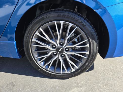 Used 2023 Kia Forte GT-Line w/ GT-Line Premium Package image 35