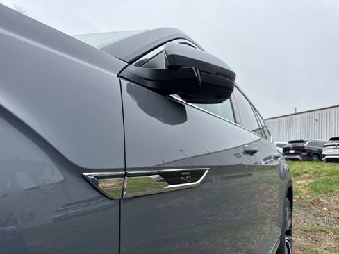 New 2026 Volkswagen Atlas SEL Premium R-Line image 4