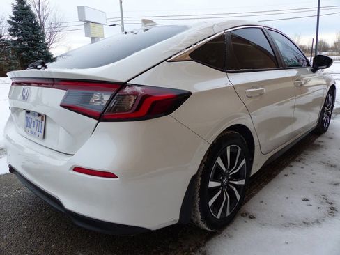 Used 2022 Honda Civic EX-L image 10