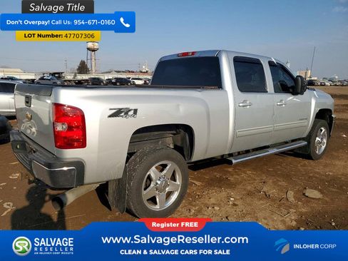 Used 2012 Chevrolet Silverado 2500 LTZ w/ Suspension Package, Off-Road image 4