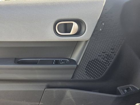 New 2026 MINI Cooper 2-Door Hardtop FWD image 19