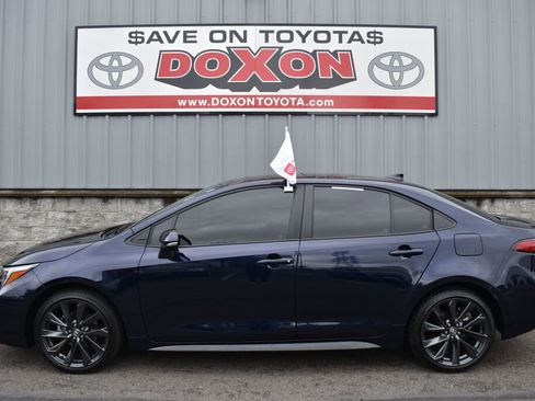 Certified 2026 Toyota Corolla XSE FWD image 4