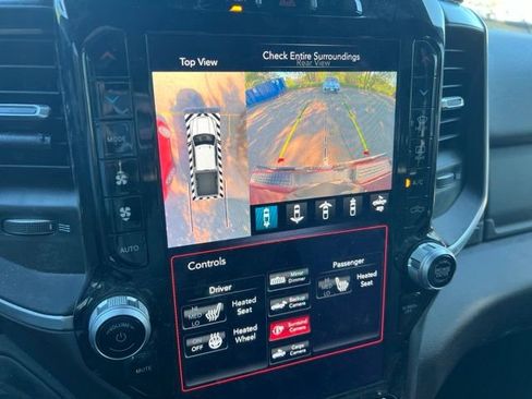 Used 2021 RAM 2500 Big Horn w/ Level 2 Equipment Group AWD/4WD image 13