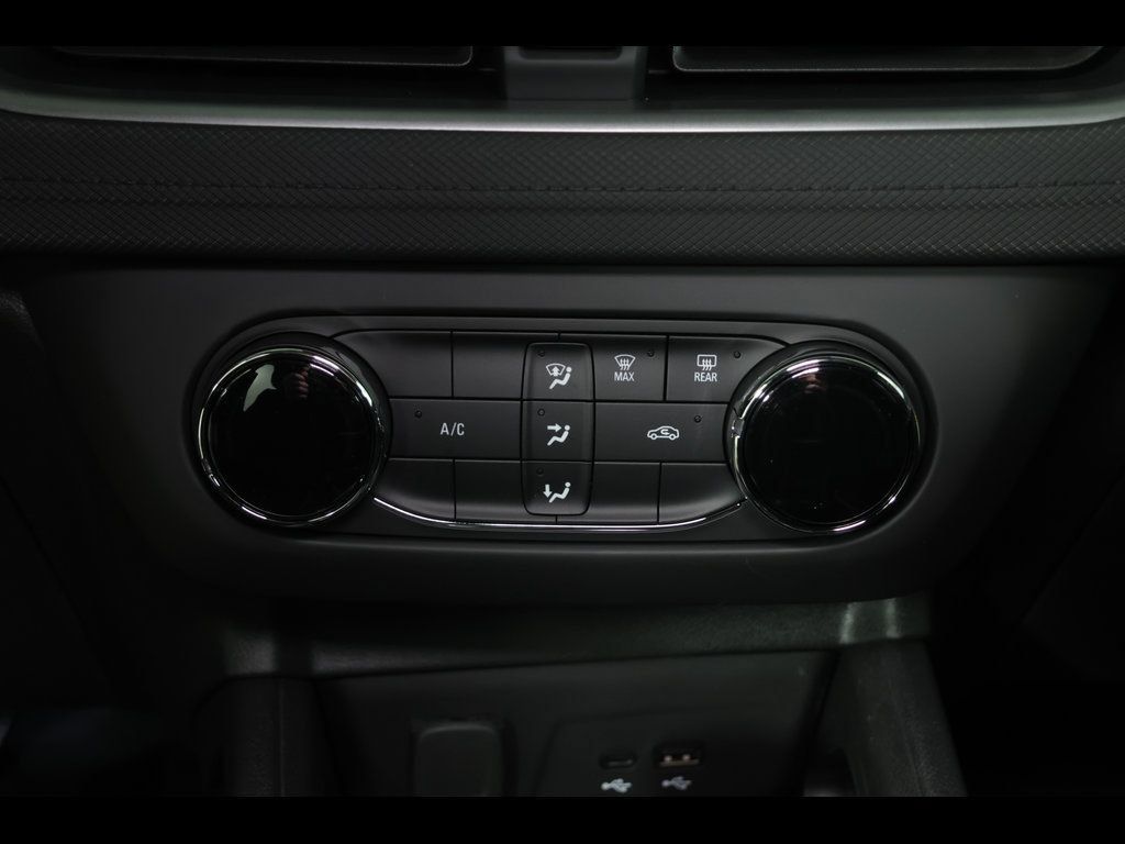 New 2026 Chevrolet TrailBlazer LS w/ LS Convenience Package AWD/4WD image 18