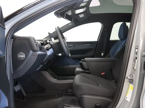Used 2026 Volvo EX30 Cross Country Ultra w/ Protection Package Premier AWD/4WD image 22