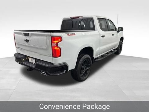 Used 2026 Chevrolet Silverado 1500 LT Trail Boss w/ Convenience Package II image 3