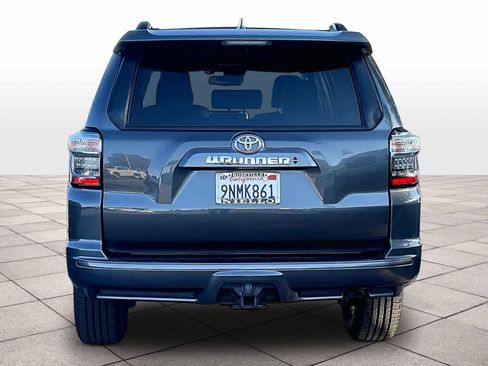 Used 2022 Toyota 4Runner TRD Sport w/ Technology Package image 7