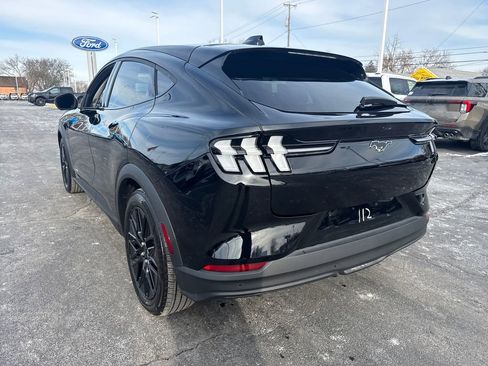 Used 2025 Ford Mustang Mach-E Select w/ Comfort Package Lite image 9