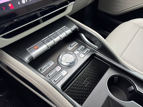 New 2026 Lincoln Nautilus Premier w/ Equipment Group 102A AWD/4WD image 24