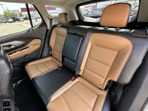 Used 2020 GMC Terrain SLT w/ Preferred Package AWD/4WD image 24