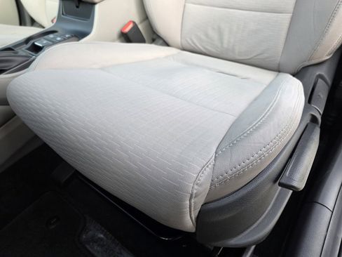 Used 2020 Hyundai Tucson SE image 23