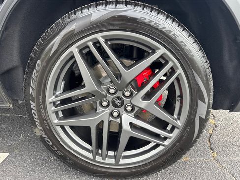 Used 2025 Ford Explorer ST-Line w/ Premium Package image 20