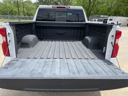 Used 2022 Chevrolet Silverado 1500 RST w/ Convenience Package II AWD/4WD image 46