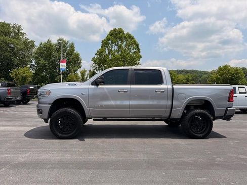 Used 2026 RAM 1500 Big Horn AWD/4WD image 8