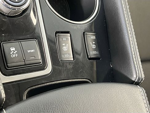 Used 2023 Nissan Maxima SV w/ Floor Mat Group image 20