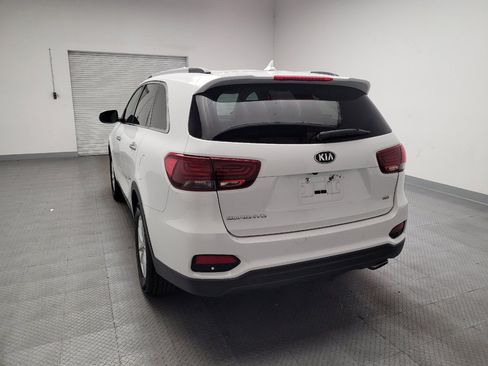Used 2020 Kia Sorento LX w/ LX I4 Convenience Package FWD image 6
