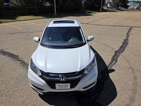 Used 2016 Honda HR-V EX image 12