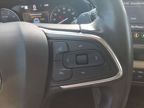 Used 2021 Buick Envision Essence w/ Technology Package I image 39