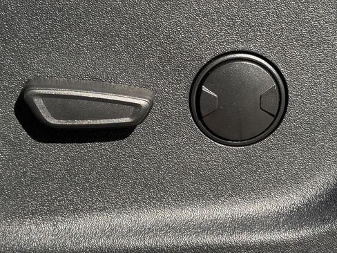 Used 2024 Ford F350 XLT w/ XLT Value Package image 14