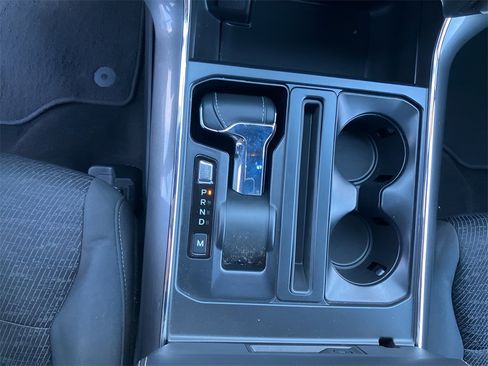 Used 2022 Ford F150 XLT w/ Equipment Group 301A Mid image 25