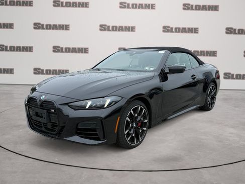 Certified 2025 BMW 440i xDrive Convertible w/ Premium Package image 1