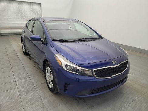 Used 2018 Kia Forte LX image 13