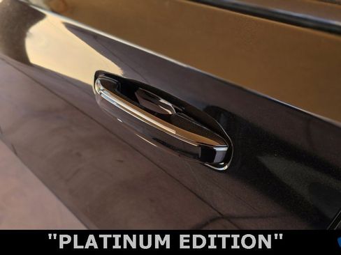 Used 2023 Cadillac Escalade ESV Sport Platinum image 20