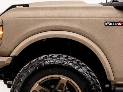 Used 2024 Ford Bronco Outer Banks w/ Sasquatch Package AWD/4WD image 16