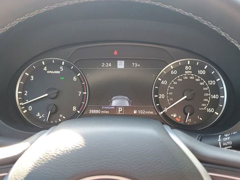 Used 2023 INFINITI QX50 Sensory image 29